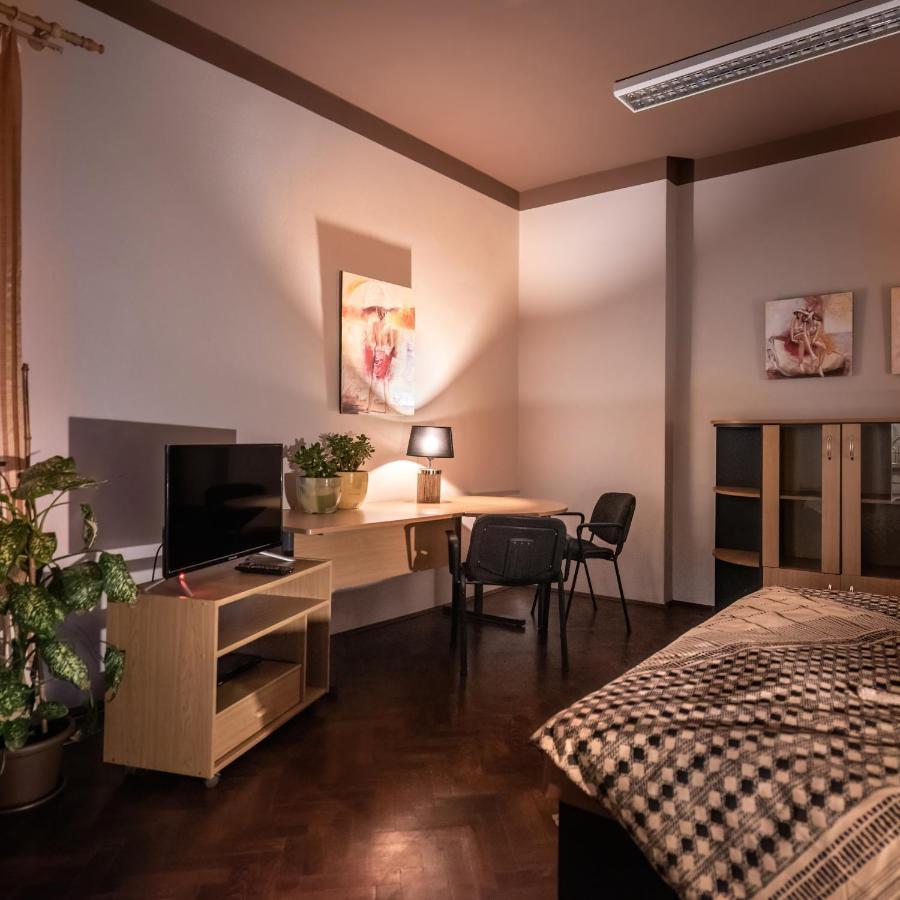 Penzion Komtesa Ústí nad Labem エクステリア 写真